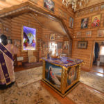 Владыка Николай совершил Божественную литургию и панихиду в нашем храме